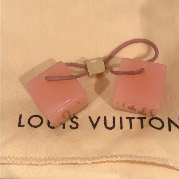 Louis Vuitton Hair Cubes - Picture 3 of 8